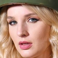 armychick Nude