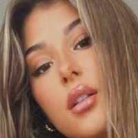 gabbiecarter00 Nude