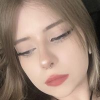Giklups Nude